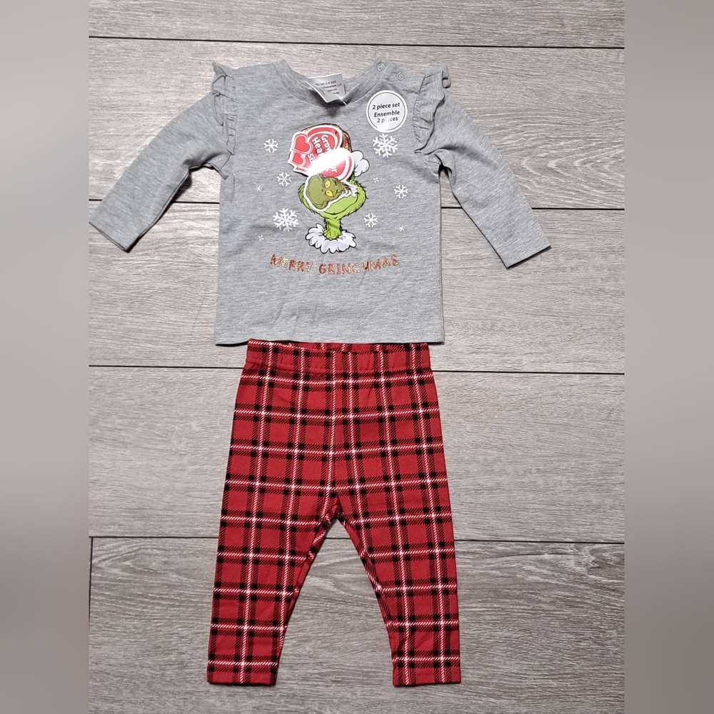 New Dr. Seuss Grinch Kids 2pc Set in Gray and Red Plaid Tights